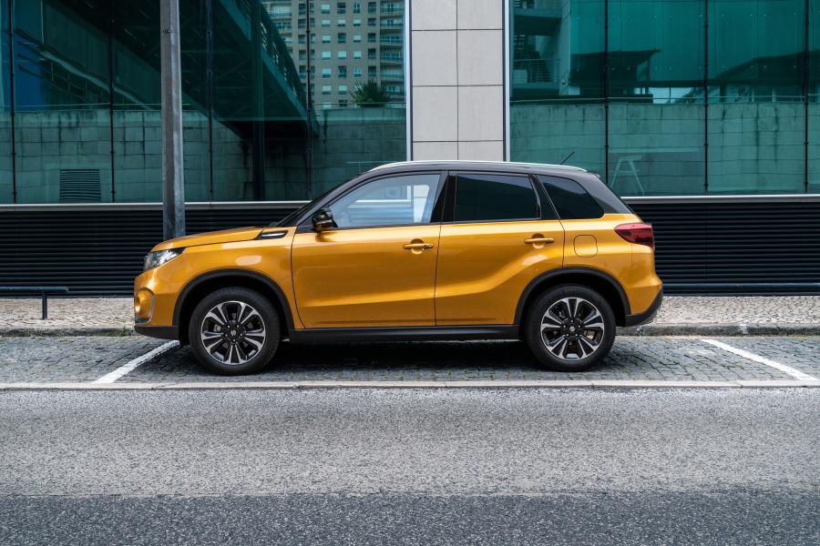  Suzuki Vitara 2018 года  (WW) (фото 32 из 41)